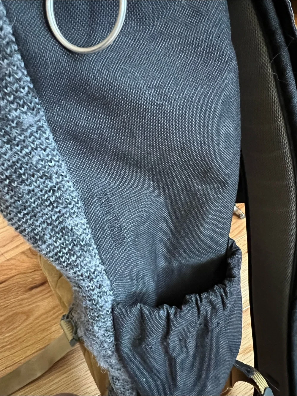 Jack Wolfskin black gray